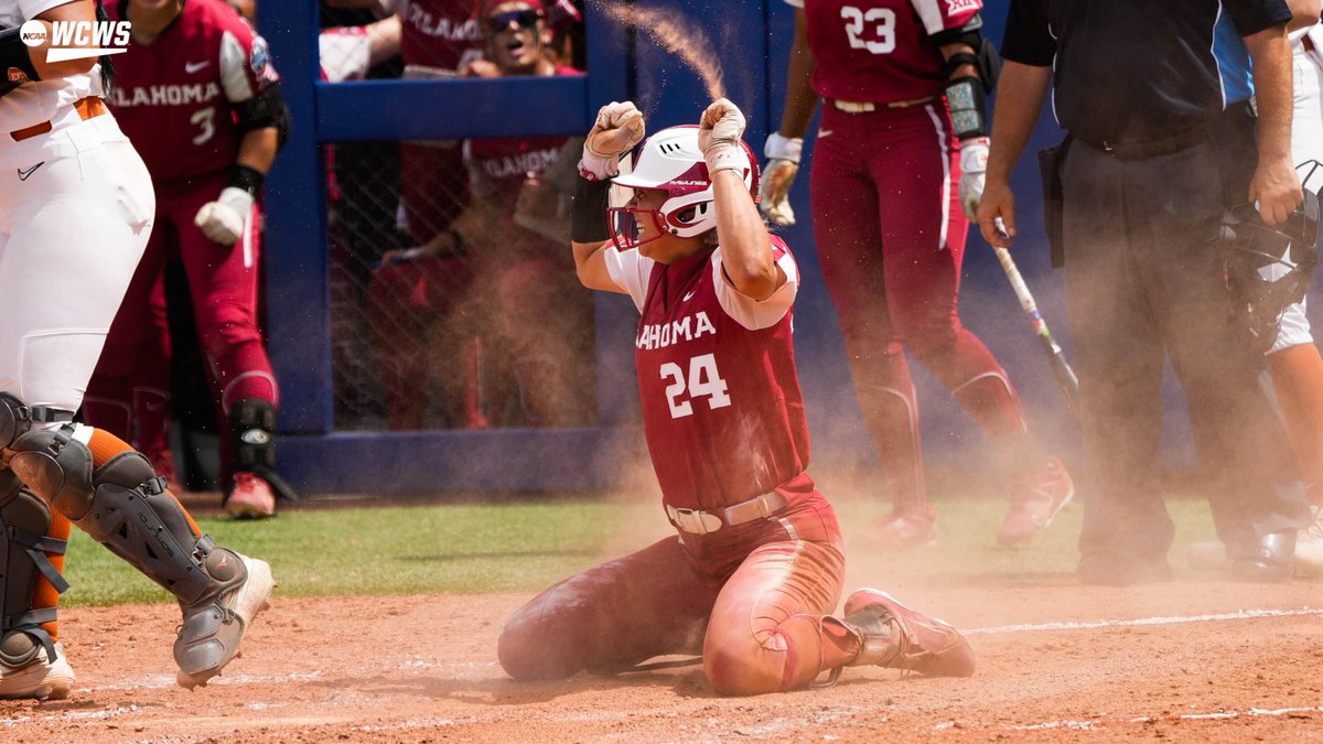 NCAASoftball's tweet photo. Revenge is 𝘀𝘄𝗲𝗲𝘁. 😋

#WCWS x @OU_Softball https://t.co/p26tor2vRS