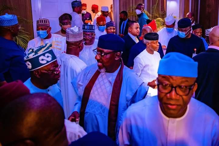 usmanyusuf's tweet photo. 💥 Just in: President Buhari ask Yahaya Bello, Lawan and other northern aspirants to step down now https://t.co/JTOYRllpZg