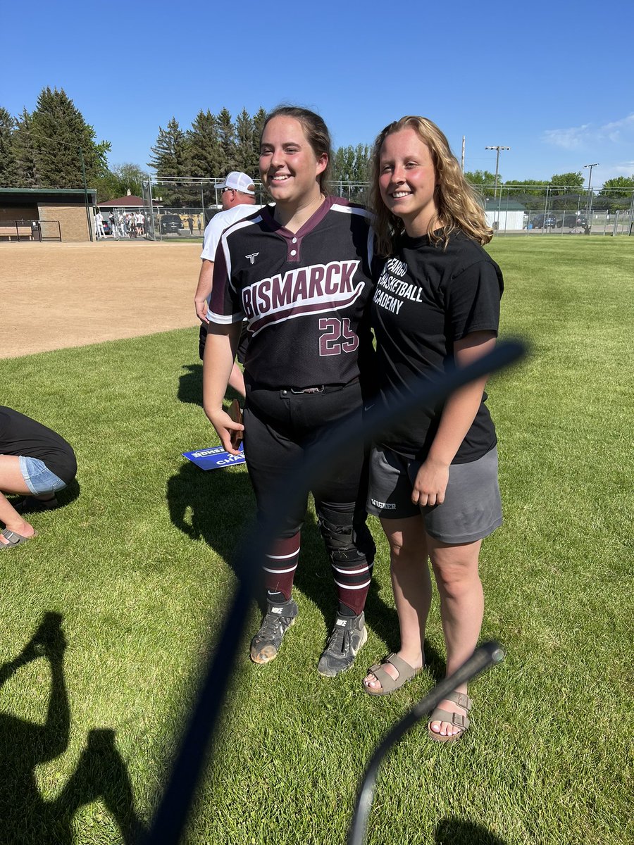 wags5now's tweet photo. Powerade Senior Athlete of the year for ND in her second sport! @AdieWagner and Congrats @LoganGronberg and Demons on a great state Champ and Tori and team on state 3rd! It was a great day in the dirt for these travel teammates ❤️🥎 https://t.co/i7imv6G6bB