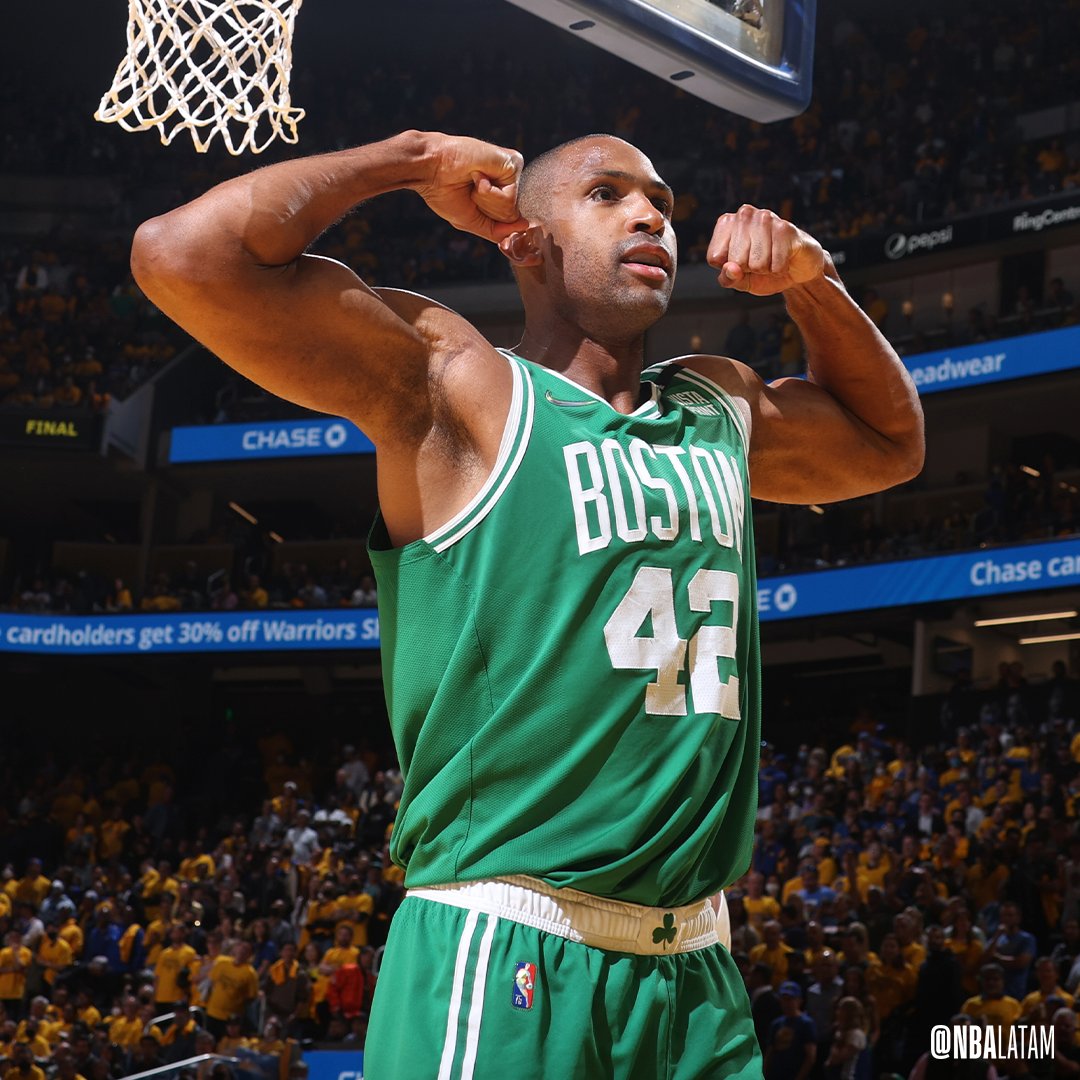 NBALatam's tweet photo. No digas nada, solo RT a @Al_Horford figura en #NBAFinals 🇩🇴 https://t.co/lpaZVaMpJa
