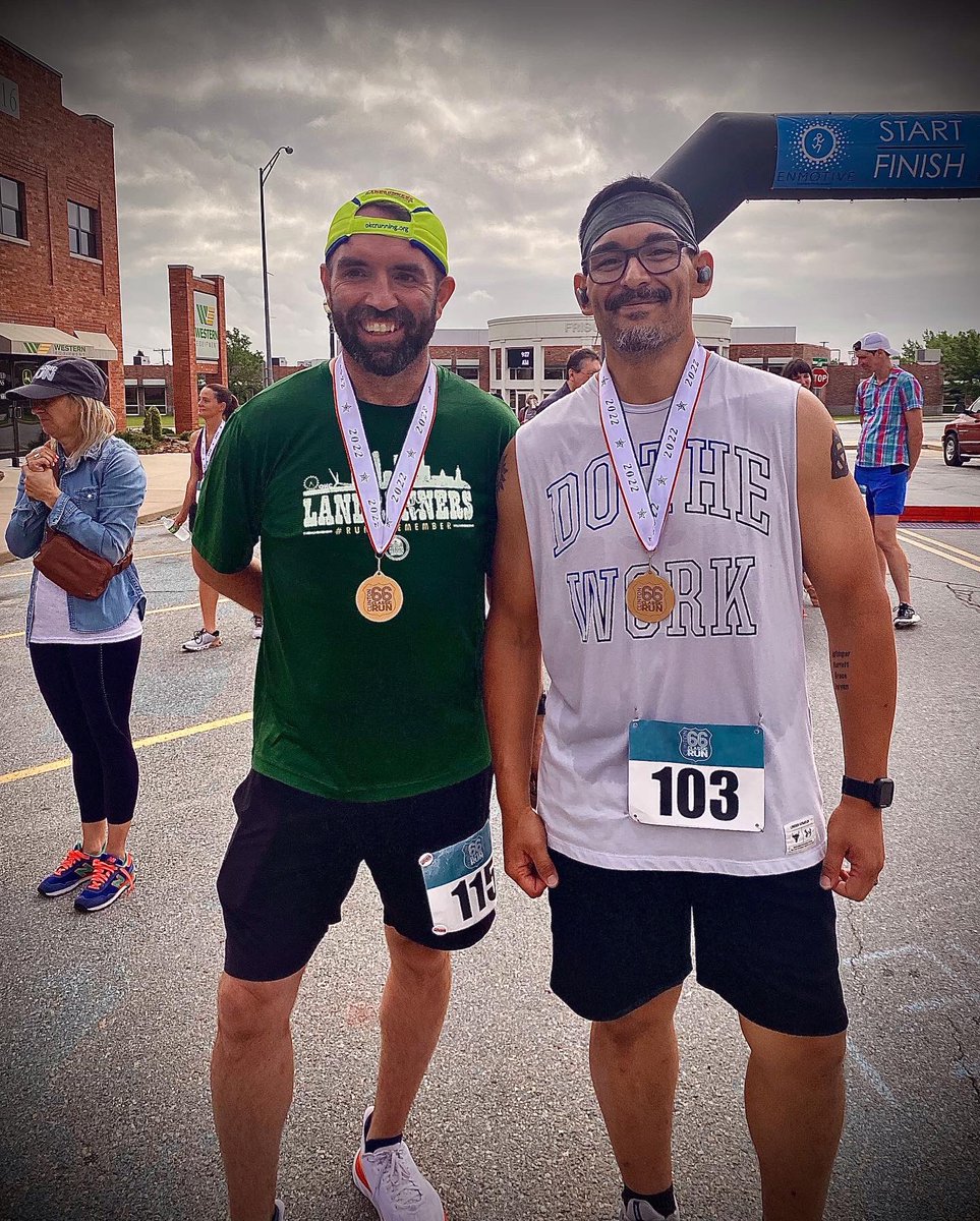 Ge0rgE_RiVaS's tweet photo. Had a great time running in my hometown this morning with my daughter and my running partner Billy at the #clintonclassicrun it was a BLAST!! Canโt wait until next year!! Oh and I got ๐ฅ in my Age Group feels good to REPRESENT!! #5krun #5krace #runwithfamily #running https://t.co/qOsgChfGCt