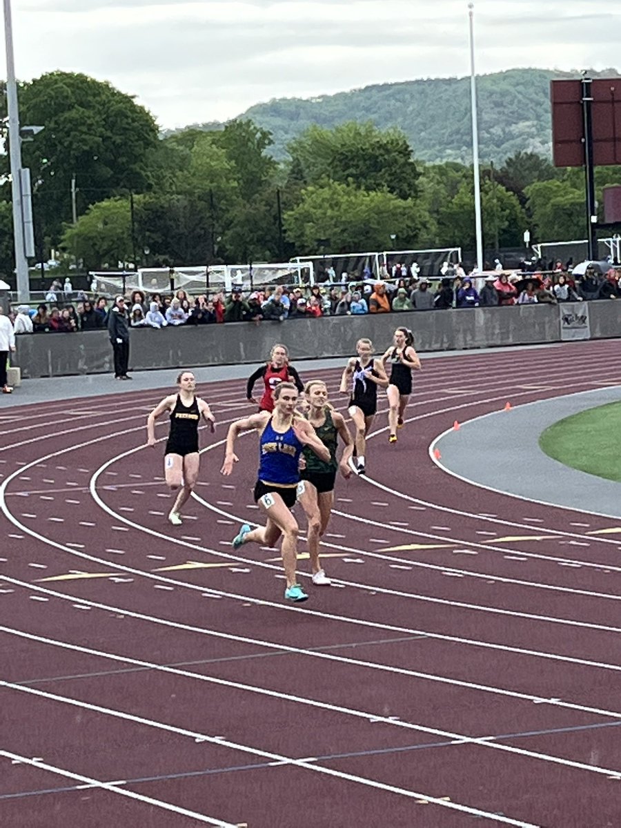 ricelaket_f's tweet photo. 🚨 Podium Alert!!! 🚨 
@elianasheplee  Eli Sheplee defends her 400m State Championship with a 1st Place finish in 56.20!🔥🔥

🥇 Eli also added a 200m Dash State Title in the 200m dash with a time of 25.27!!🔥🔥

Congratulations Eli on an INCREDIBLE Meet!!!🙌💪 https://t.co/VUQL0tfcjD