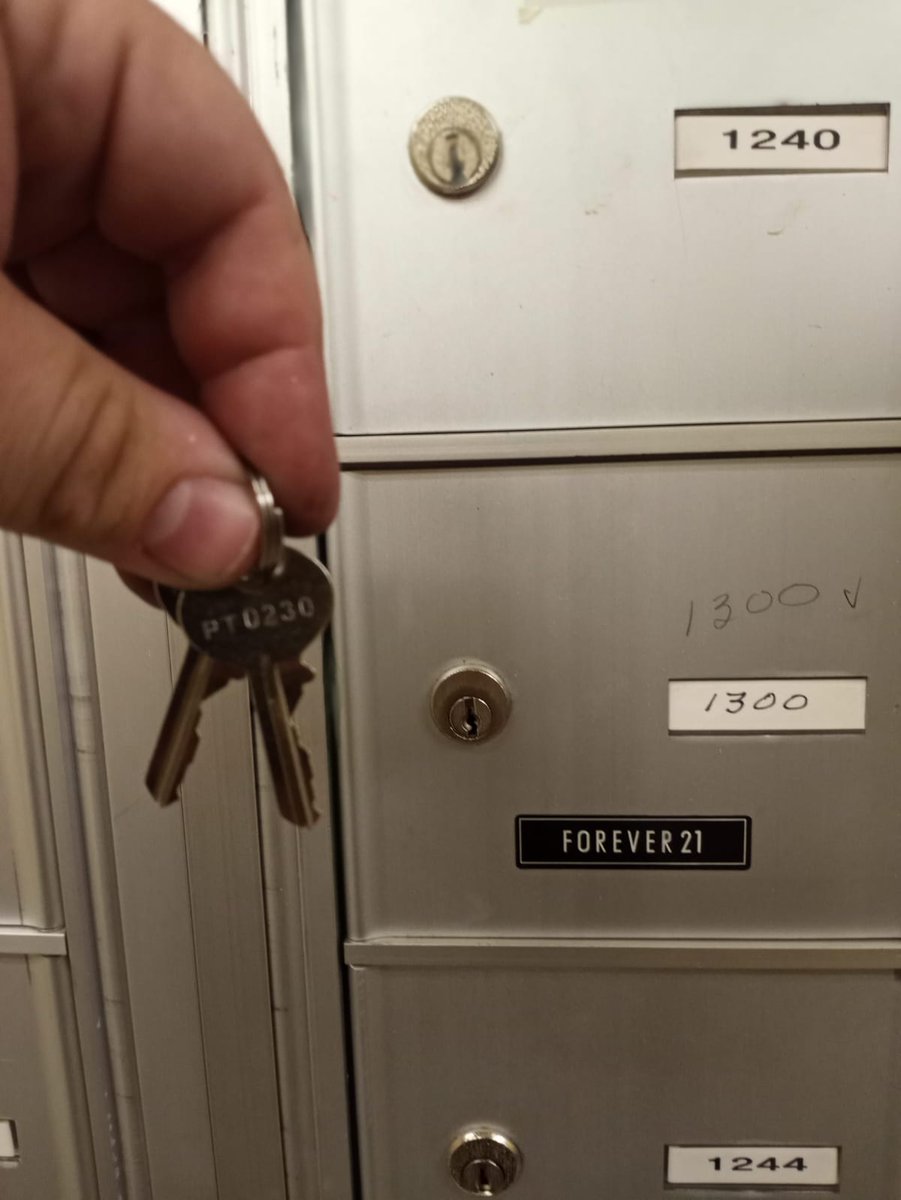 BestLocksmithTX's tweet photo. Lost your mailbox keys? no big deal! Call us today 214-600-9161 and we will save your day!
Commercial, Residential and Automotive locksmith services, Best Locksmith professional technicians team can help with everything you need! https://t.co/Hbr2XQXRJn https://t.co/G4nvhfeyAg