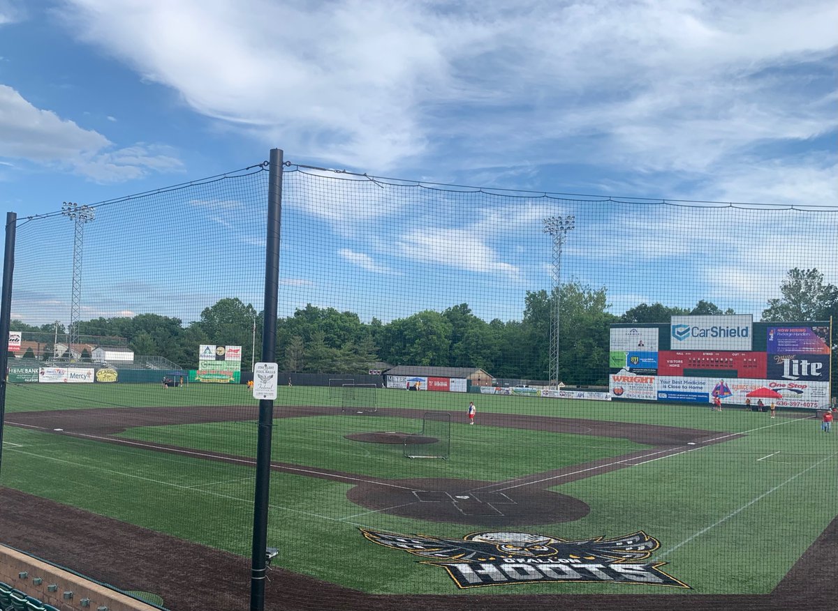 TreyOrman's tweet photo. Let’s Go!! CCL Home Run Derby Tonight at CarShield Field - St. Louis. Come out and see if we can match bombs with former Cardinals MLB players! https://t.co/2igzMQ4z4R