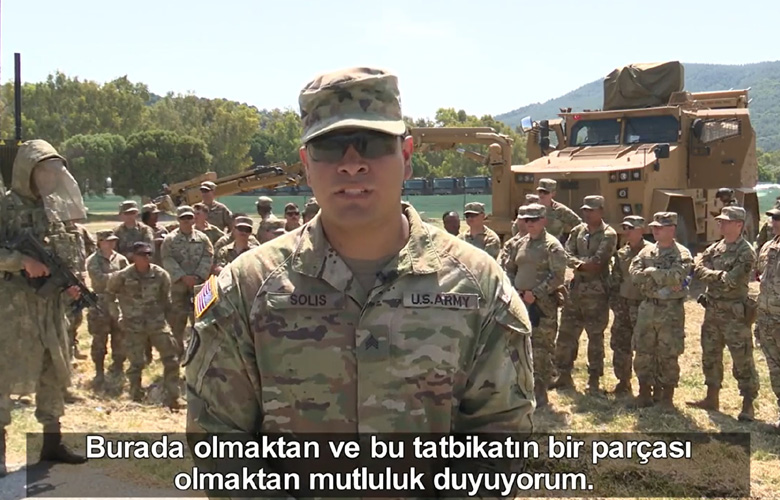 ABD’li askerler EFES- 2022’de, milli imkanlarla geliştirilen ürünleri deneyimledi
tolgaozbek.com/haberler/tatbi… <a href="/tcsavunma/">T.C. Millî Savunma Bakanlığı</a> <a href="/SavunmaSanayii/">SSB</a> #EFES2022