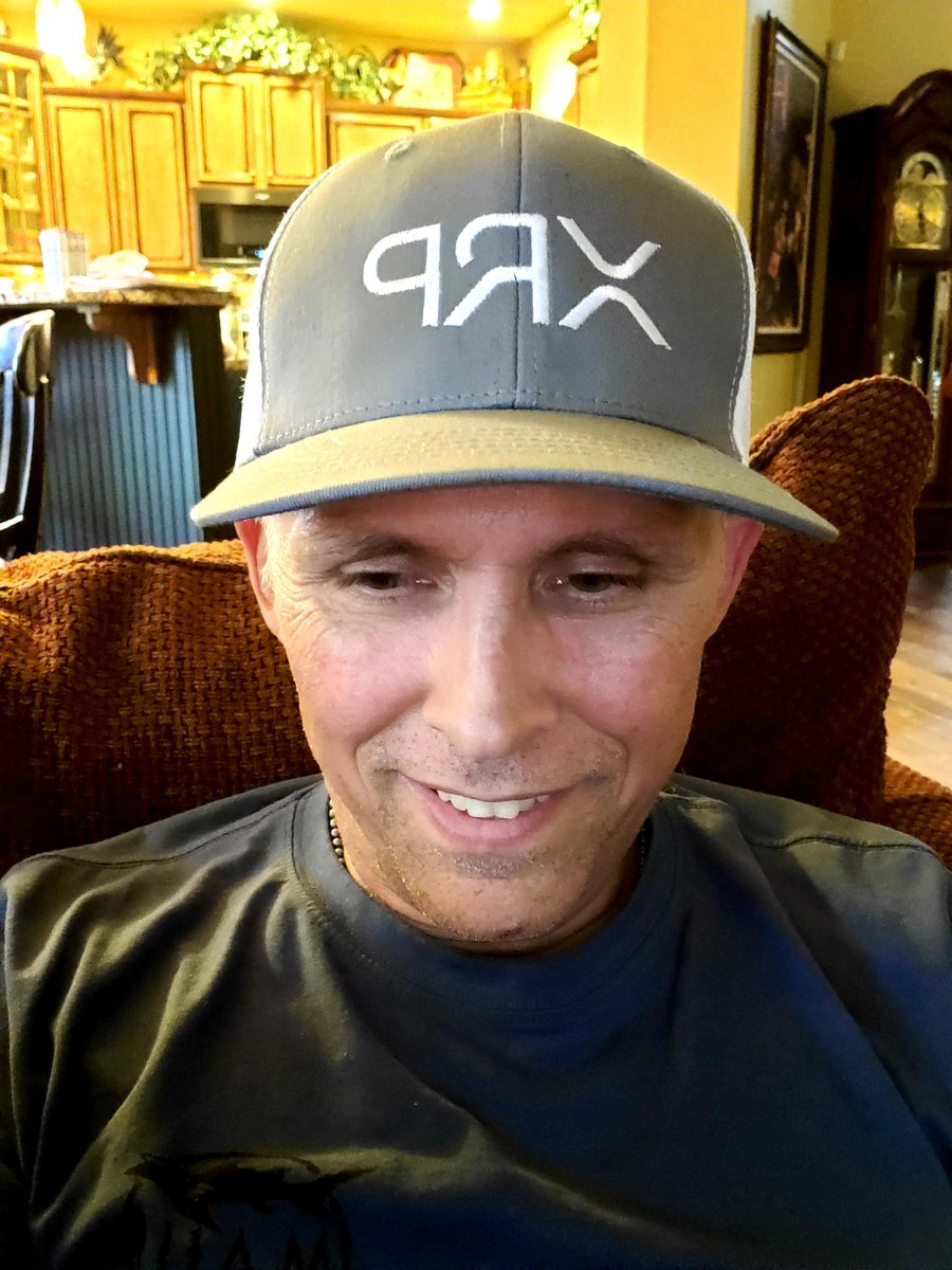 New hat day!  Let's go! #XRP #XRPCommunity #XRPArmy #XRPHolders https://t.co/au5xpakADo