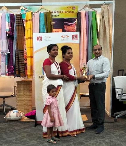 Ganesh (@gneelam_cini) on Twitter photo 