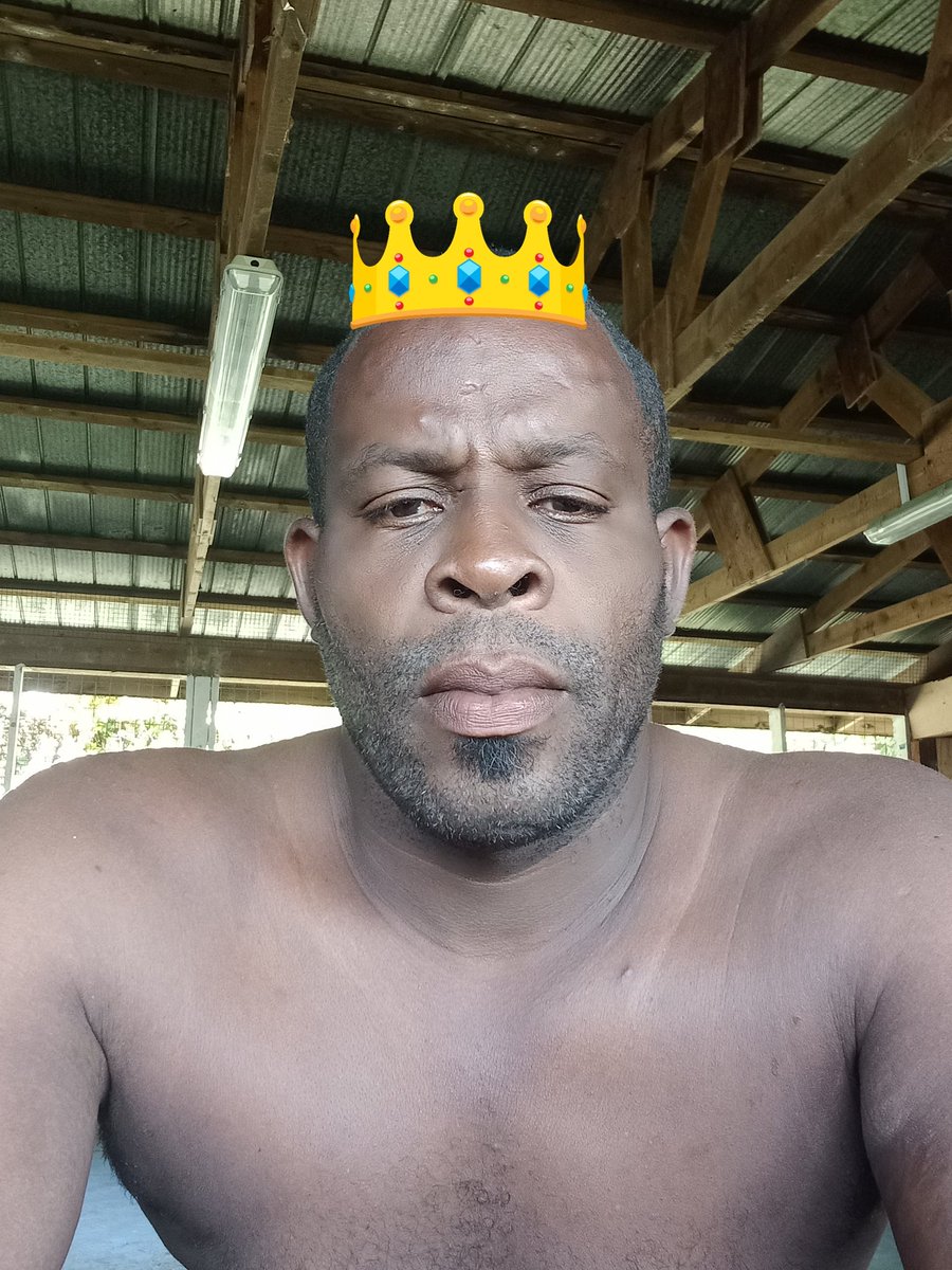 MayonSpring's tweet image. Chilling by me self