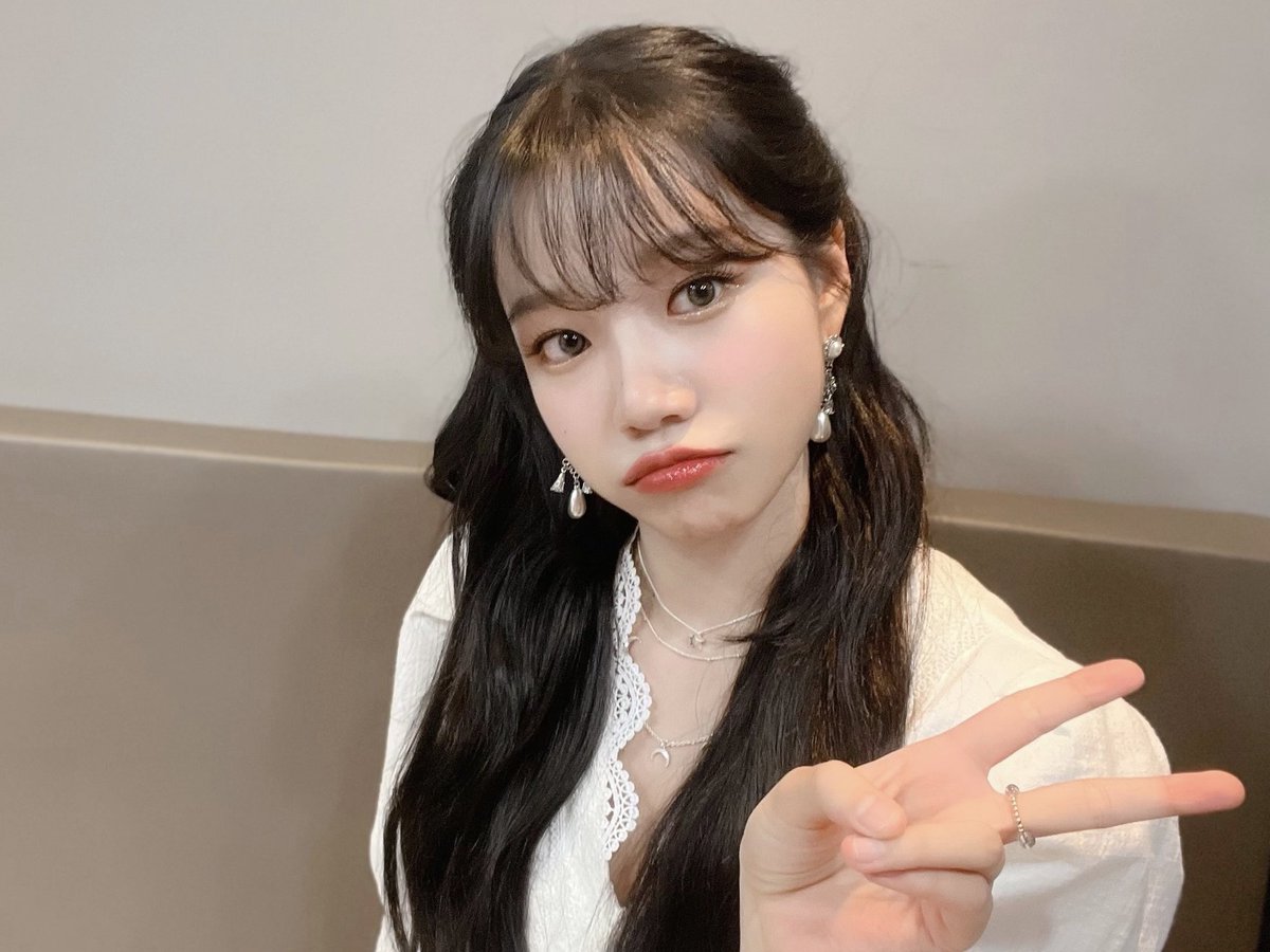 jyrinfo's tweet photo. ⠀⠀⠀Op.22 Y-Waltz: in major ⠀⠀
⠀⠀⠀⠀⠀⠀⠀⠀ BINGO

– Les traigo esta linda dinámica para apoyar el nuevo álbum de yuri, abajo las instrucciones. 🌸

유리 JO YURI #YURI #유리
@JOYURI_offcl https://t.co/2Rk93zWV0m