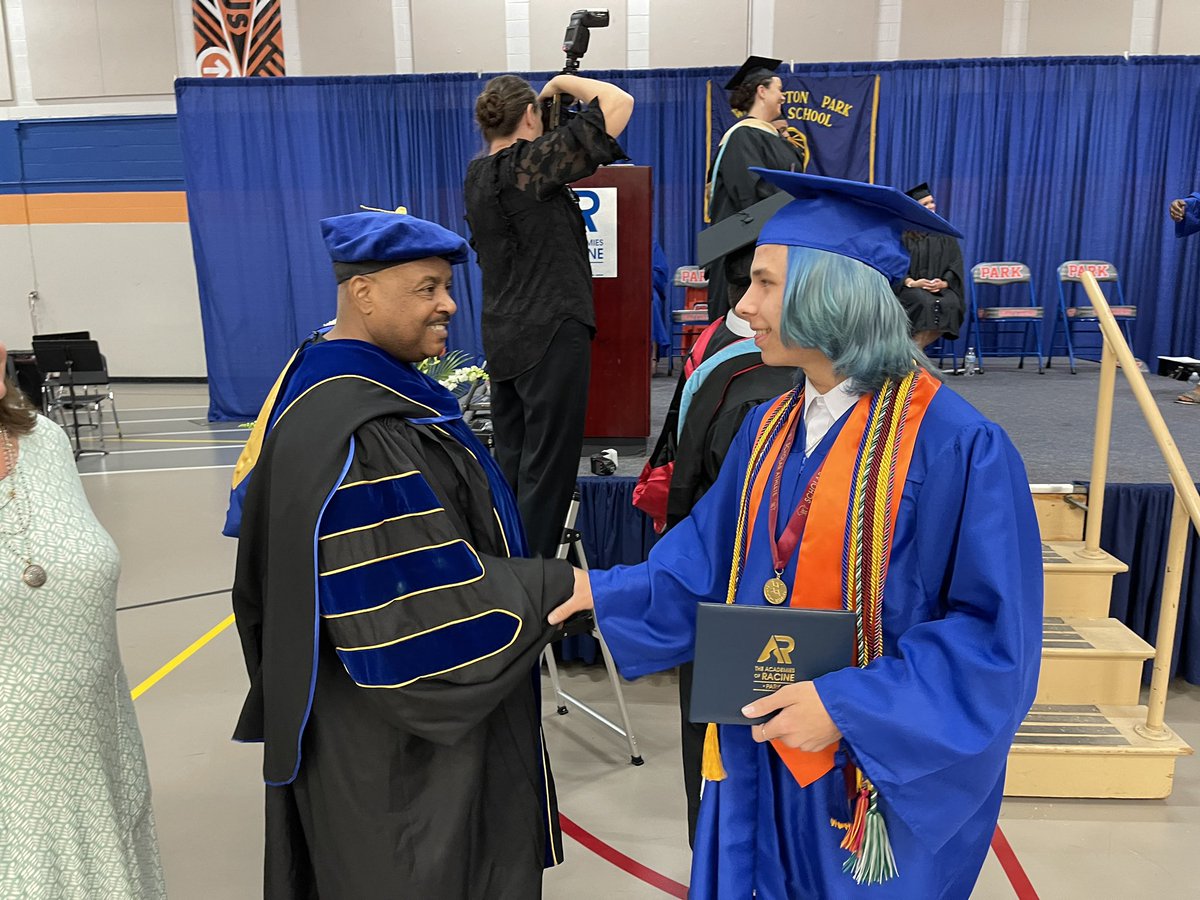 Eric Gallien tweet media