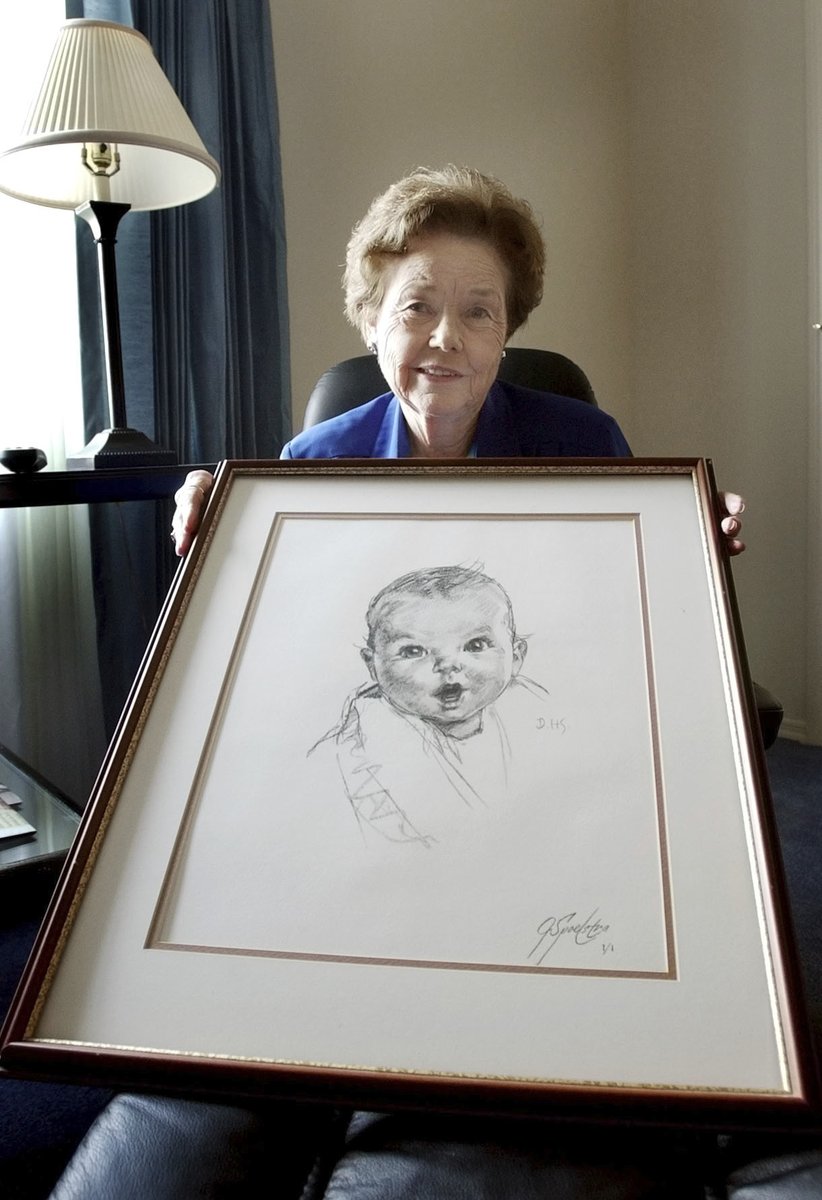 Planoinforma's tweet photo. Fallece #AnnTurnerCook, la icónica bebé original de #Gerber. Tenía tan solo 5 meses en el boceto que se convirtió en la marca oficial de la compañía. Más detalles: https://t.co/vL0EXpgl4n
#Internacionales https://t.co/elnuS9IAZI
