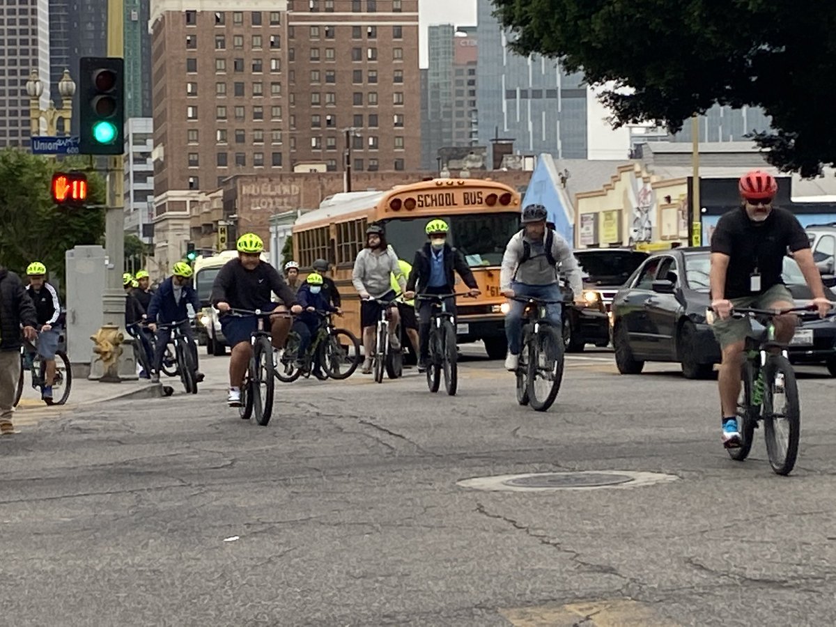 dvanhengel's tweet photo. Bike to School Day. Missing physical, social, and economic networks to sustain it. And still an amazing morning. https://t.co/RLhZ3RFSHn