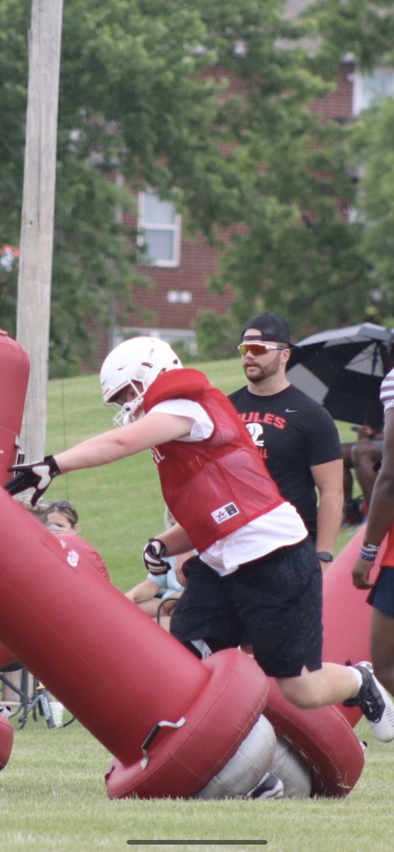GavinSmith_2023's tweet photo. Had a great camp at @UCMFootballTeam , learned more about the game and had great talks with @JoshLamberson @coach_rcampbell ,@CoachLueds and @Coach_DChambers , I appreciate you all #HOWIGRIND @PlayBookAthlete @6starfootballMO @rswolvesfb @CoachAMcFarland @Warren_Academy https://t.co/pURblOTIbi