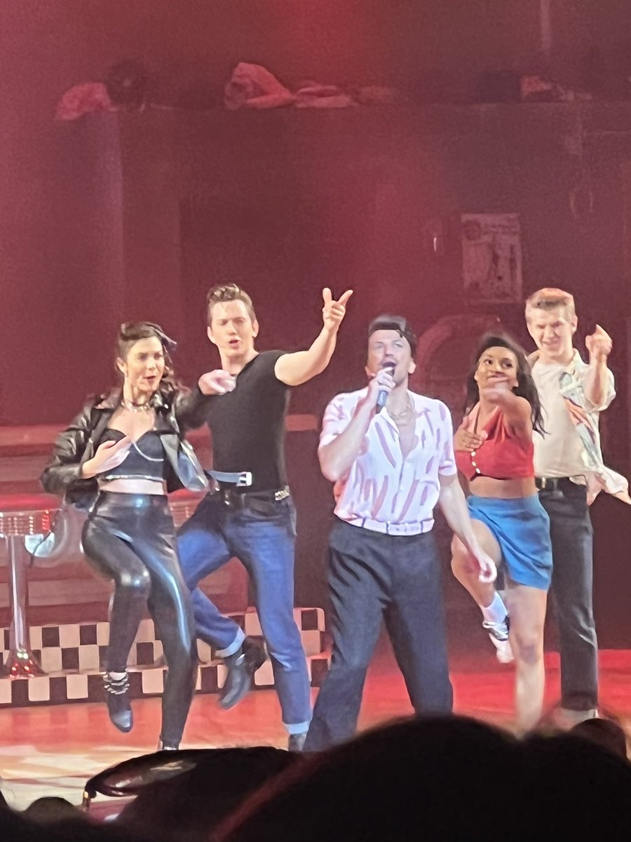 xchanellemariex's tweet photo. #greasewestend @GREASEWestEnd
This was the best experience and show I’ve ever watched. Goosebumps the entire time and tears in my eyes🥹🫶🏻 #grease #dannyzuko #sandyolson #Goosebumps #dominiontheatre @DominionTheatre https://t.co/zWhS4SWZ1D