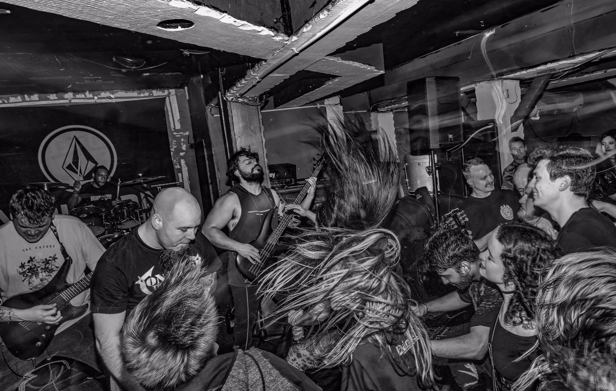 ThornsOfIvory's tweet photo. We said our final goodbyes to @TheWinstonPub last night alongside YCS, The Kill &amp; Gutslut, who all had brilliant sets. It was an honour to have played what could be the last ever metal night at The Winston🤘🔥🔌

📸: Matthew Cuthbert

#ThornsOfIvory https://t.co/Zpofegt5SI
