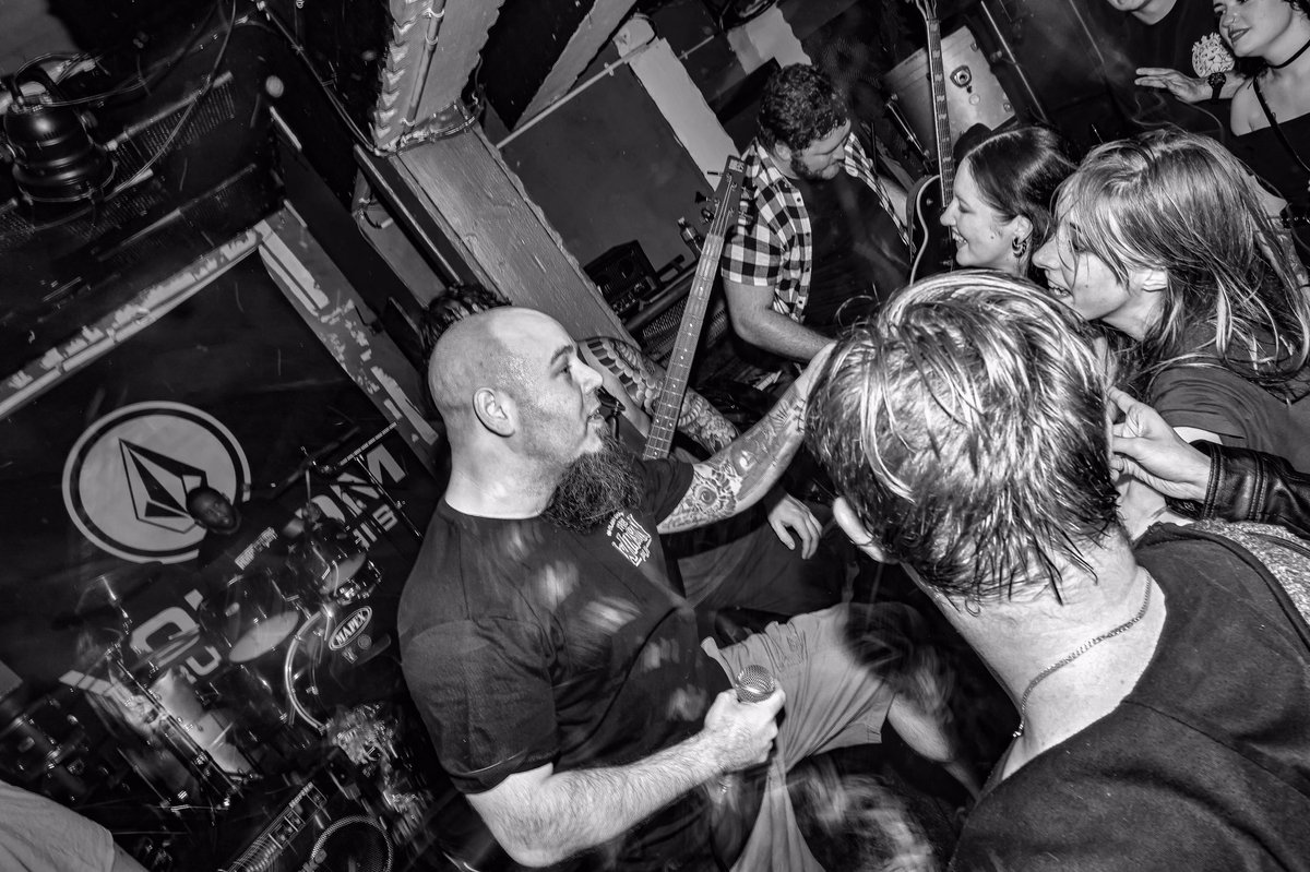 ThornsOfIvory's tweet photo. We said our final goodbyes to @TheWinstonPub last night alongside YCS, The Kill &amp; Gutslut, who all had brilliant sets. It was an honour to have played what could be the last ever metal night at The Winston🤘🔥🔌

📸: Matthew Cuthbert

#ThornsOfIvory https://t.co/Zpofegt5SI