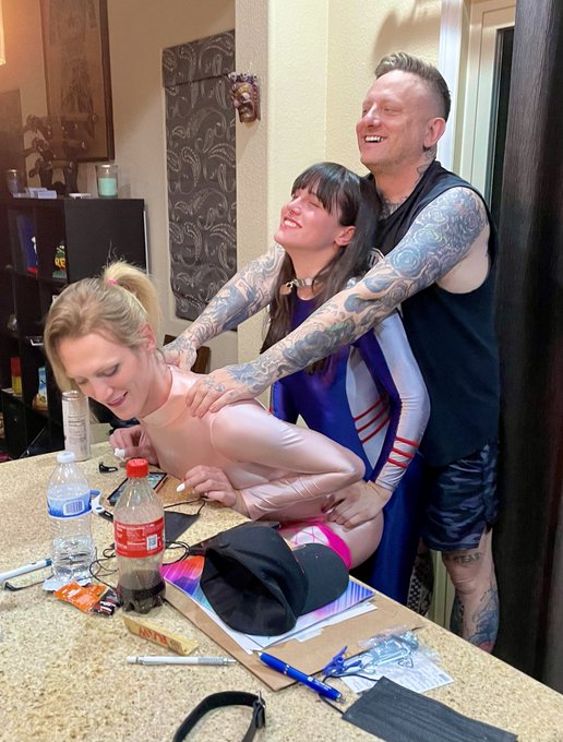 Watch MataHari_cd's leaked NSFW photo on TwXstars