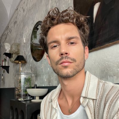 #NouvellePhotoDeProfil