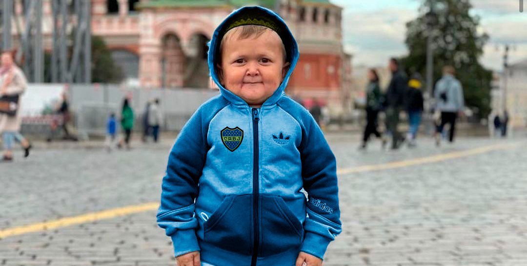 PlanetaBoca's tweet photo. 😏¿Hasbulla? De Boca. https://t.co/zGOt1MPs92
