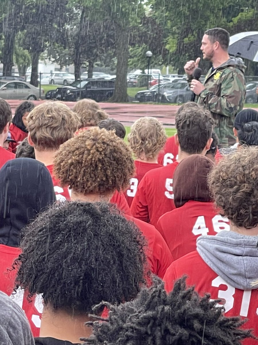THENWSHOWCASE's tweet photo. Thank to all the players and coaches that made it out to Western Oregon University! Easily the best and biggest showcase on the west coast!
Thank you @CoachDanLanning & @Coach_Smith for speaking before the event. #NWSHOWCASE https://t.co/naUgSKp6zX
