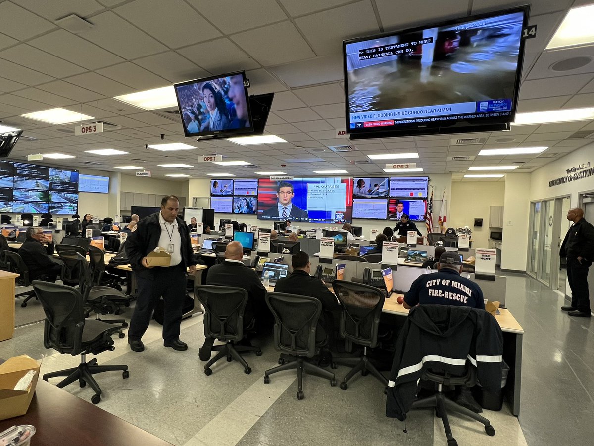 CityofMiami's tweet photo. A look inside @CityofMiami Emergency Operations Center. Some of our finest men and women working around the clock to prioritize tasks during the state of emergency.
Commissioner @kenforflorida was being briefed on #tropicalcycloneone https://t.co/KKVXyUrhcO