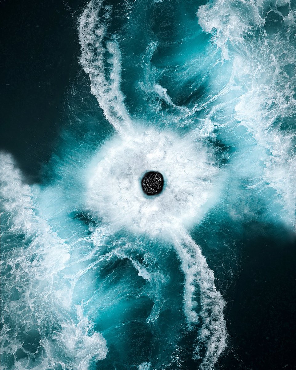 Timmboslice_'s tweet photo. Gm from Deep Impact on @foundation 👀💙🌊

https://t.co/FeWPUCaiSs https://t.co/Zfb5W8jH4N