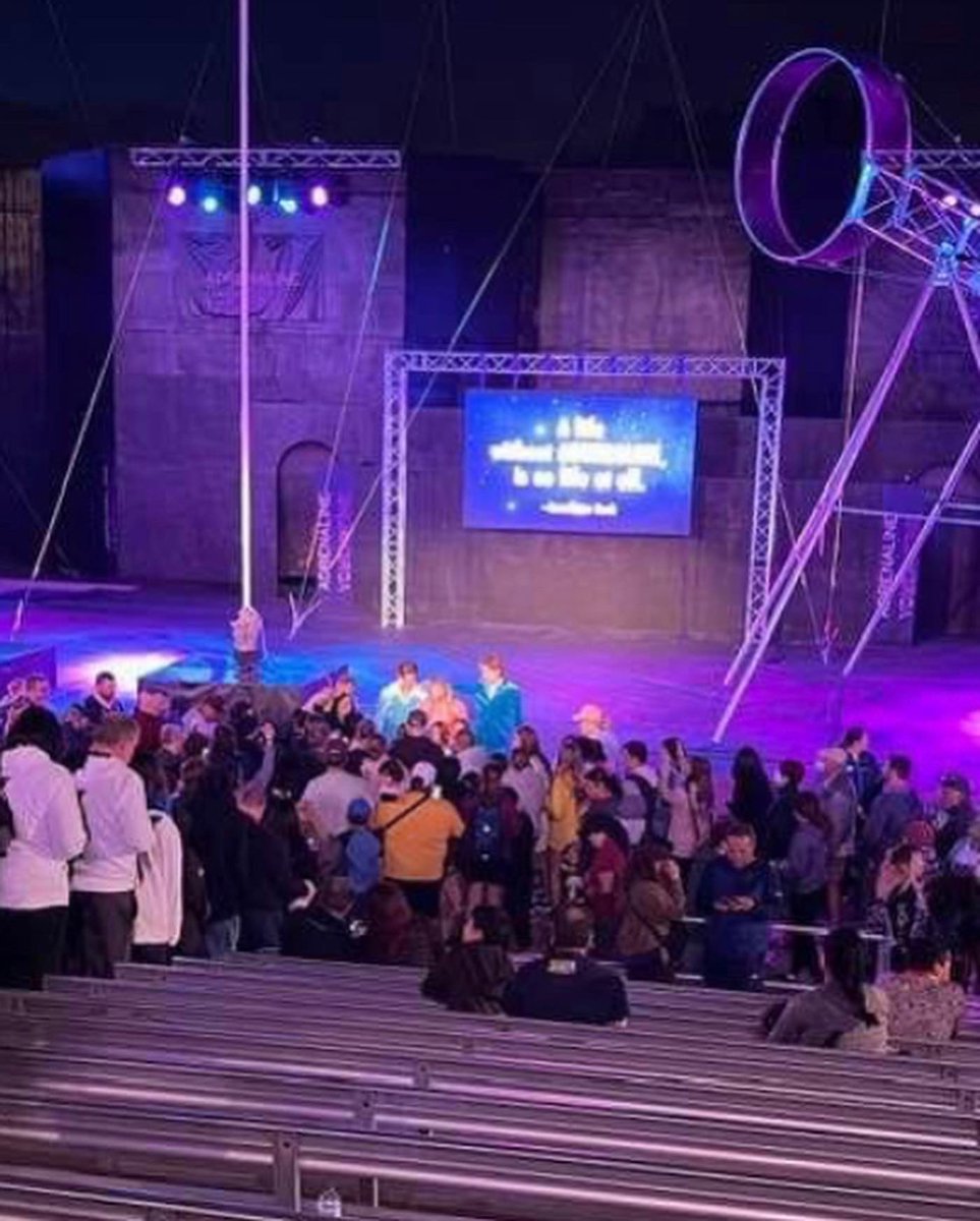 Bello Nock - OFFICIAL tweet media