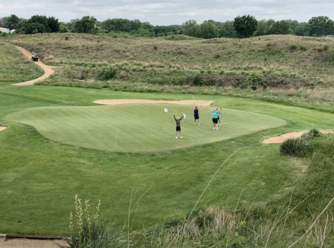 Dana Wright🎙 tweet media