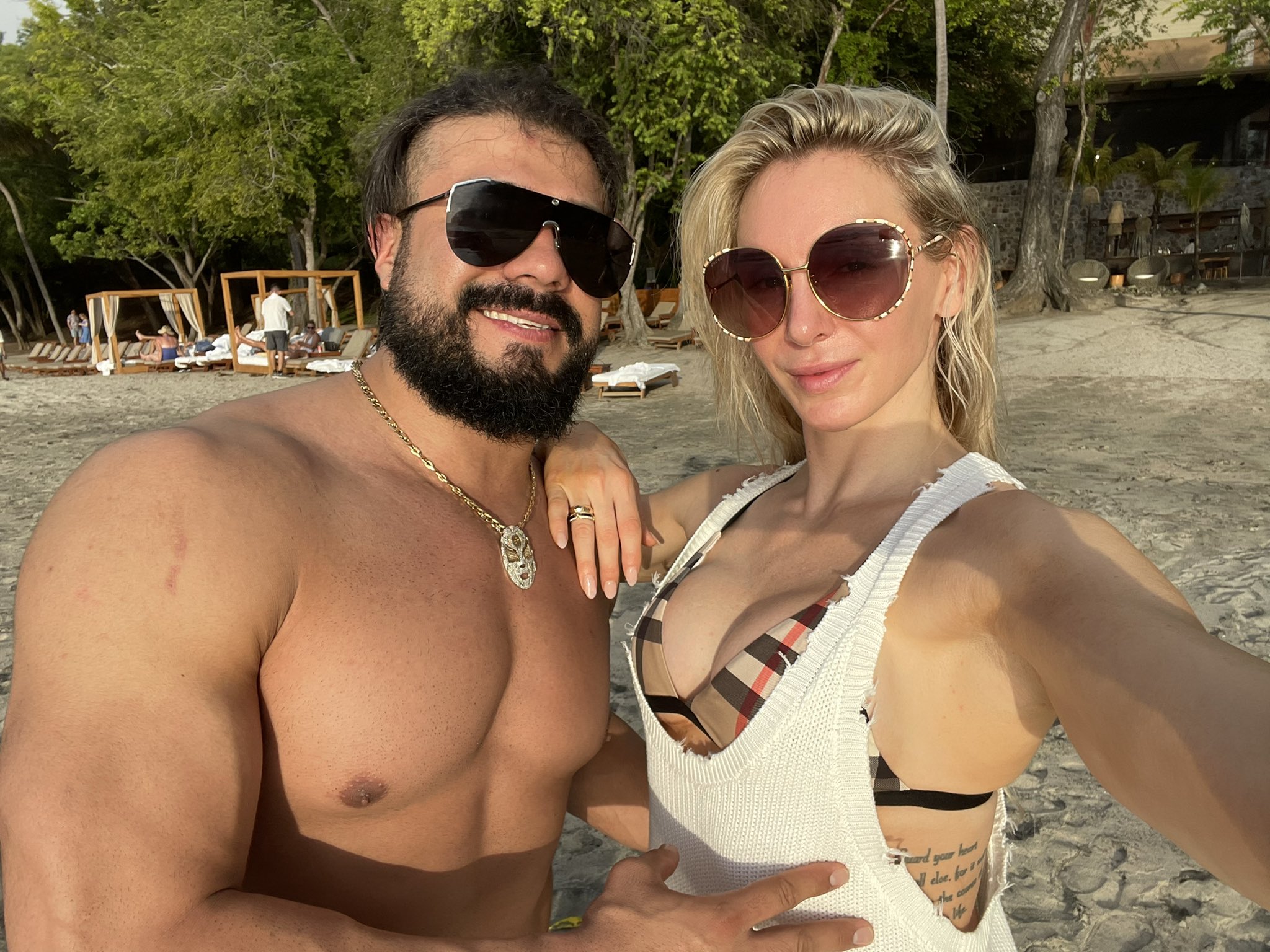 WWE Smackdown: Charlotte Flair Wants To Manage Her Husband For A Change 2