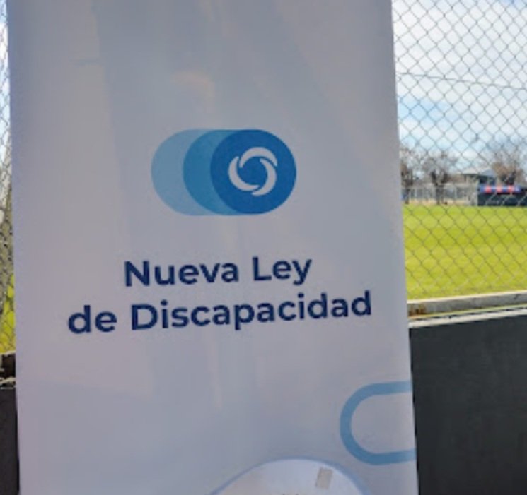 CaslaSocial's tweet photo. En el marco del Protocolo de Inclusión e Igualdad de Trato de @SanLorenzo y del convenio suscripto con @andiscapacidad, hoy en el Estadio Pedro Bidegain nuestras socias y socios recibieron asesoramiento sobre la nueva Ley de Discapacidad y sus alcances. https://t.co/jciwVaMYE9