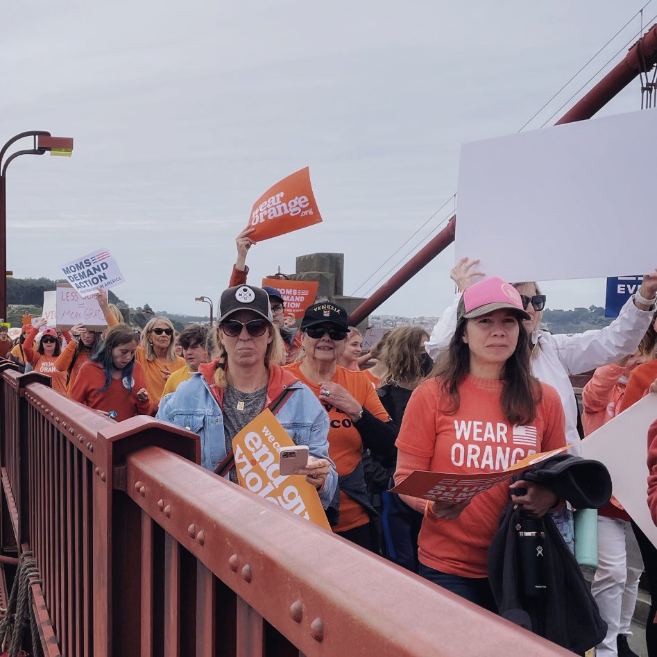 ikbremner's tweet photo. @momsdemand #WearOrange I’m tired of “thoughts and prayers”- urge your Senators to pass gun safety legislation now: https://t.co/iJYLrjmYc8 We can end gun violence. https://t.co/CbM3HvPxNI