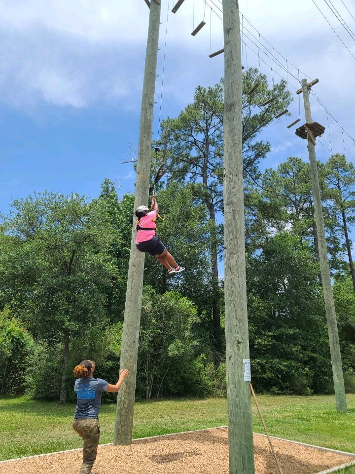 CheerStrack's tweet photo. Skydiving, zip lining, parasailing, five sons, math teacher, cheer coach, knee surgery, broken collar bone and arm, divorce, I have experienced it all. The hardest was inSPIRE rock outdoor mouse trap! Cheer Team Bonding @KleinISD @StrackKISD #BuildingChampions #RISE2excellence https://t.co/z8xNasaSwj