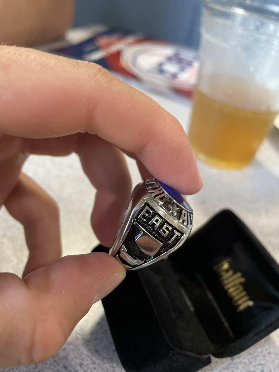 Collinsville Cardinal Baseball (@cvillecardsball) on Twitter photo Senior Landon Bunch receiving his All State Ring and Plaque at the Banquet tonight!! <a href="/LandonBunch2/">Landon Bunch</a> <a href="/cvilleathletes/">Cardinal Athletics</a> <a href="/cvillecards/">Collinsville HS</a>
#ItsGoodToBeACardinal Senior Landon Bunch receiving his All State Ring and Plaque at the Banquet tonight!! <a href="/LandonBunch2/">Landon Bunch</a> <a href="/cvilleathletes/">Cardinal Athletics</a> <a href="/cvillecards/">Collinsville HS</a>
#ItsGoodToBeACardinal