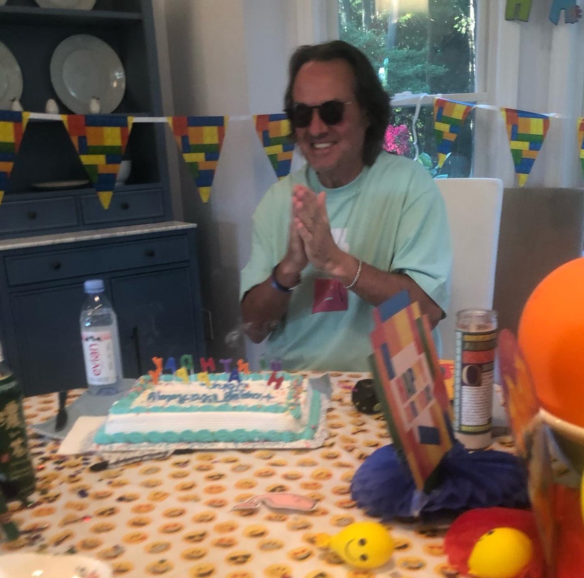John Legere tweet media