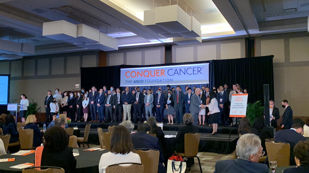 So proud to mentor ⁦@GMRodriguez_MD⁩ on her YIA ⁦@ConquerCancerFd⁩ to develop digital tools to overcome #cancerdisparities among #latinx adults with cancer! Moving beyond description and intervening! ⁦@StanfordCancer⁩ ⁦@StanfordDeptMed⁩