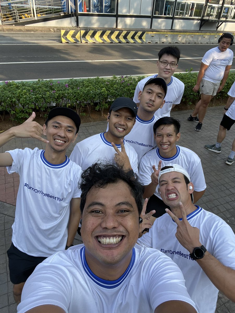 Fun Run bingitz

#TurnOnTheBestYou #GalaxyWatch4 with 7 speed coffee