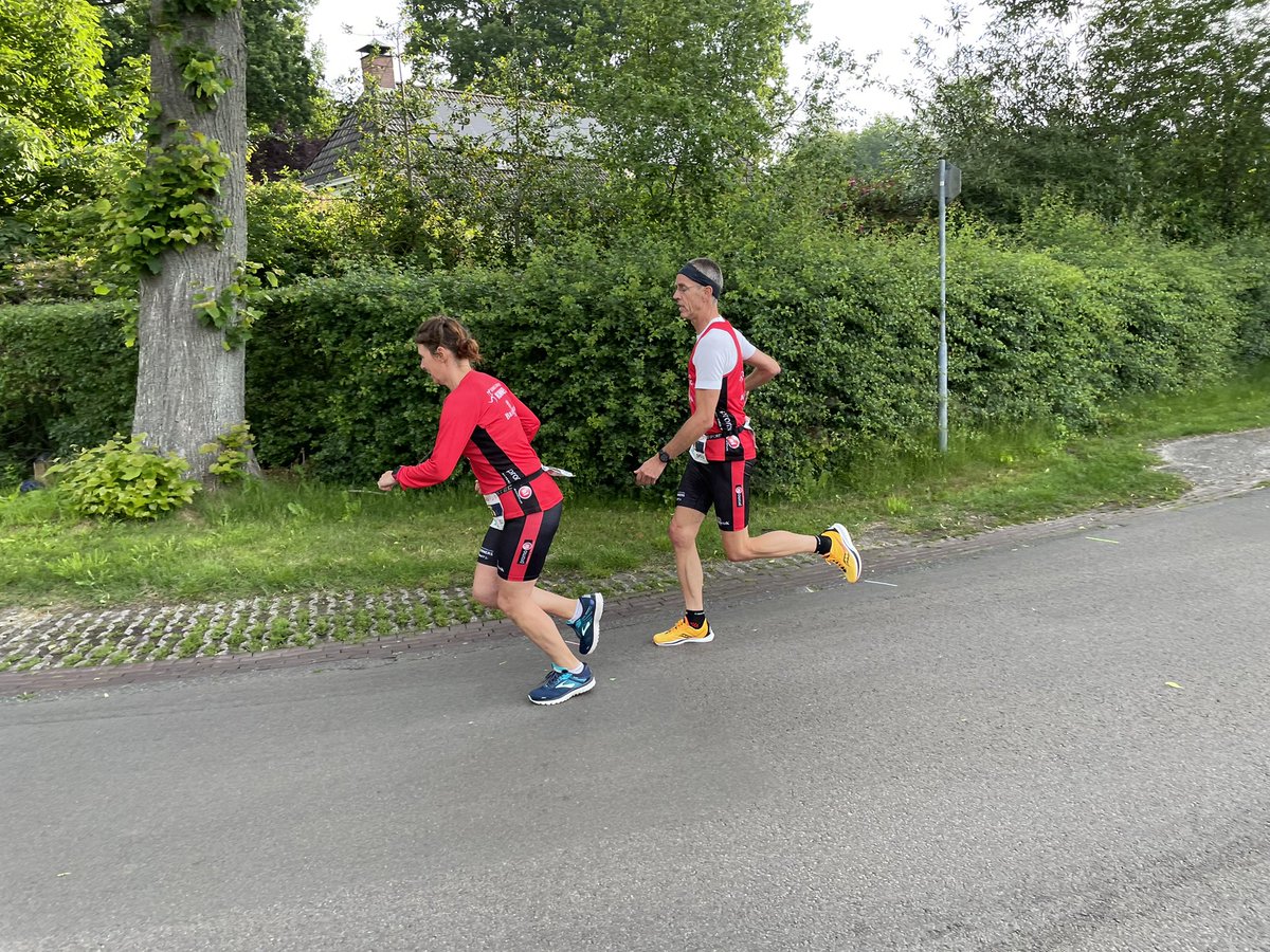<a href="/BWRunners/">BommelerwaardRunners</a> PW4 Sellingen 07:33u. Dat is -25’ tov schema. De ochtendzon schijnt heerlijk in het Grunninger land! #Roparun2022 #team76 #Brandwijk