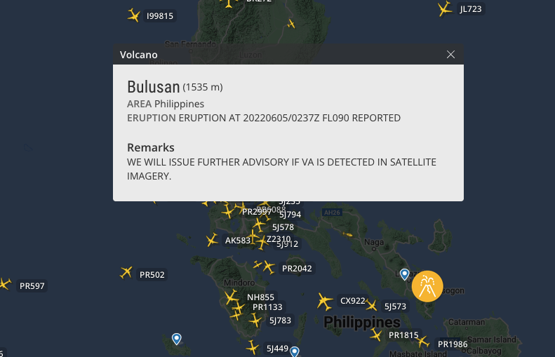 avgeekph's tweet photo. Flight tracking website @flightradar24 issues a volcanic eruption warning for Mt. Bulusan, an active volcano in Sorsogon, Philippines.
#AvGeekPH #AviationPH #BulusanPH https://t.co/TBth3VewGj