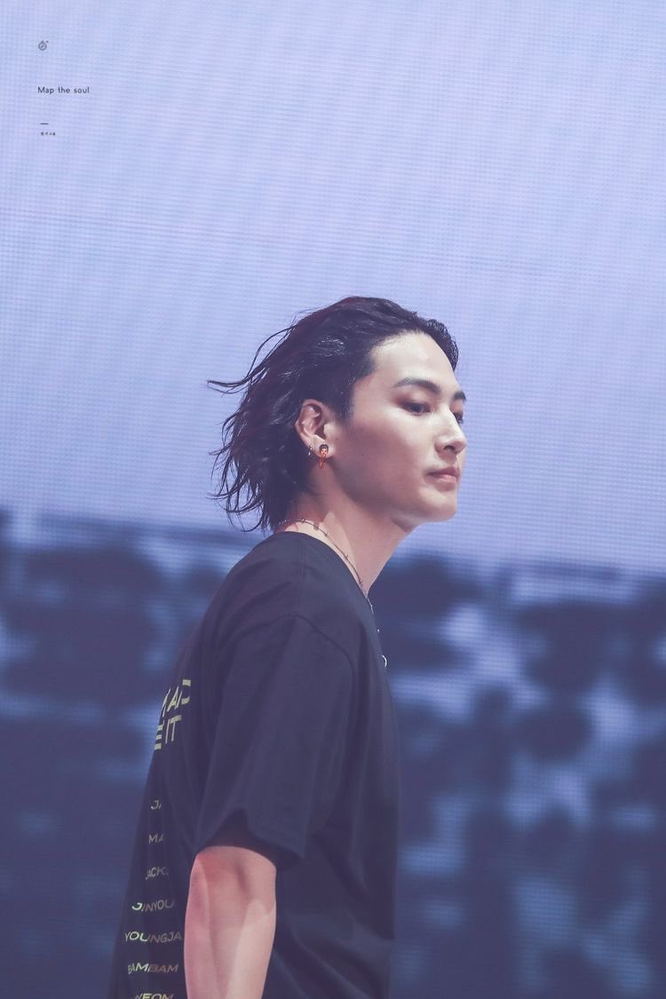 JeanNRas's tweet photo. 👤 :
🐢 : ห้ามมองนุนะ!
🌴 : มึงจะหยุดมองเองหรือให้กุช่วยคับ?
#ลัทธิแจ็คสันเคะ #bson #jackbum https://t.co/0FZXULEWoI