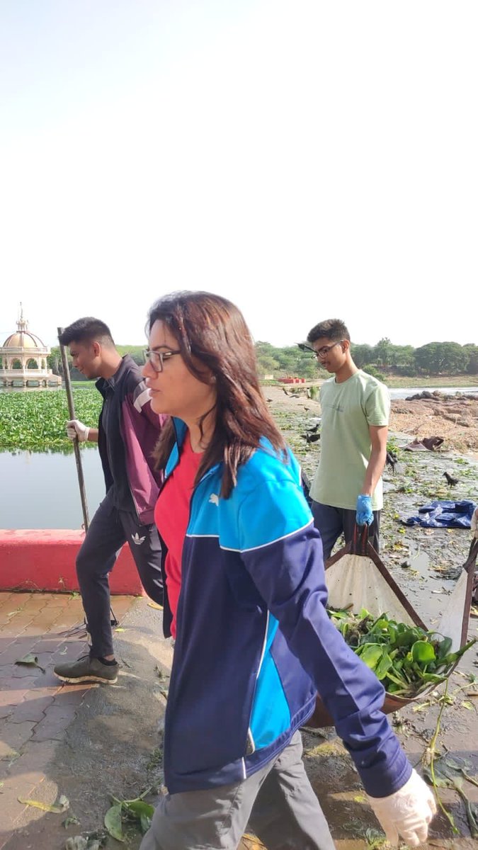 ncc_dte's tweet photo. #worldenvironmentday #swachhthaabhiyaan #caringfornature #environmentprotection.
Cdts of ex NCC Gp Pune participated in #swachhabharatabhiyaan. Cleaning Drive of River Mula Mutha was undertaken by the Cdts of MIT -ADT Loni. A Message for Environmental Protection was given out. https://t.co/nzchMjGxhp