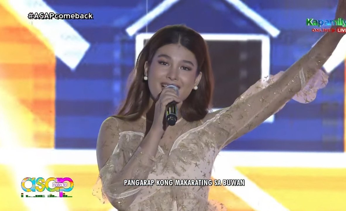 hourlyanji's tweet photo. RT if you love Anji's look today on ASAP *insert heart eyes*

ANJI BIGGEST ASAPCelebration
#iWantASAPwithANJI | @anjisalvacion https://t.co/fD1KlkuNdm