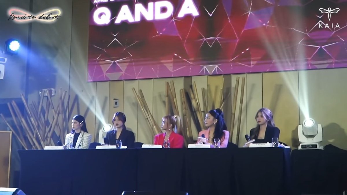 yshaishere's tweet photo. Ngayon ko lang napanood. Nakaka proud lalo how Ate Angela lead the prayer before going up on stage π₯Ίπ€ and kung ano yung gusto nilang iparating sa audience, yun talaga yung ginagawa nila!
KAIA RoadToDebut Ep5
#KAIA #KAIARoadToDebut_EP5
@KAIAOfficialPH @KAIA_Members https://t.co/bYVIRcEeWp
