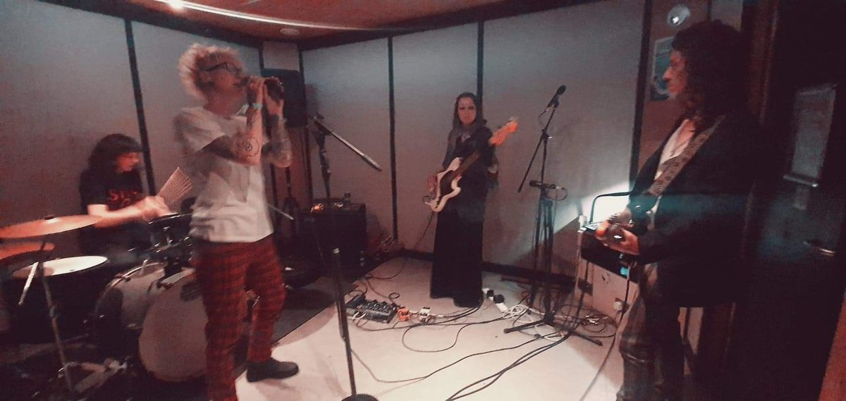 #KateBush #futureprimitives #shoegaze #indie #grunge #rock #alternative #90sband #indielabel #postpunk #band #rehearsal #inthestudio #music #thankyou #causeandeffect #playing