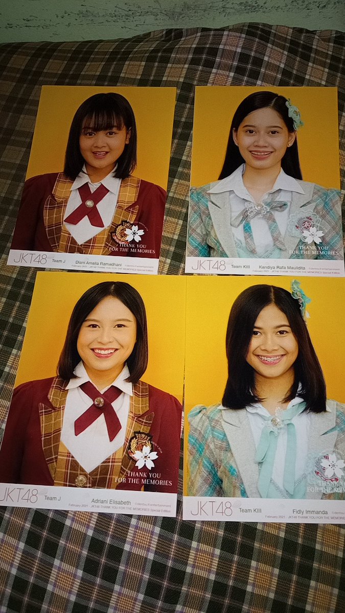 WTS !!! 
Minat? PC aja Ambil semua 80 k aja 
Bantu RT <a href="/FansBuih/">Sobat Ambyar</a> <a href="/Rinandays/">Rinandays</a> <a href="/Dianistic_INA/">#ThankYouDiani</a> <a href="/Atmosfia_INA/">ATMOSFIA #FID21BIRTHDAY</a> <a href="/Lisanshine_INA/">#TheLastMangekyou</a> <a href="/kandiyaction/">Kandiyaction #EINAIORA</a> 
@sansan10105 <a href="/suryo_hady/">Hadi</a>