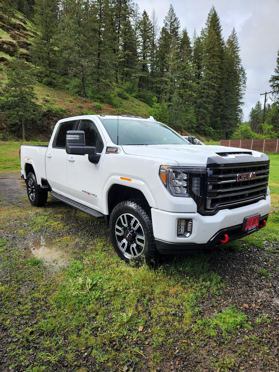 s3thd30's tweet photo. Got a new ride today! https://t.co/yTl1yoUq5w