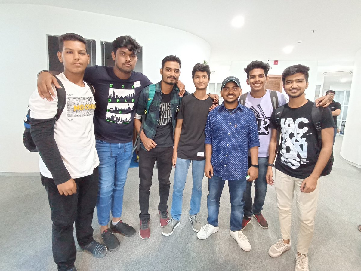 shaggyyy03's tweet photo. Thankyou @tfugmumbai @ialimustufa @ishubhamsah for organizing such an amazing event learnt so much thing also got to network with such amazing people.Enjoyed every bit of it.
If you were present and we couldn't connect drop a Hi👋 in chat and let's connect.
 #tfugmumbaimeetup https://t.co/8Ukm7Sk8aZ