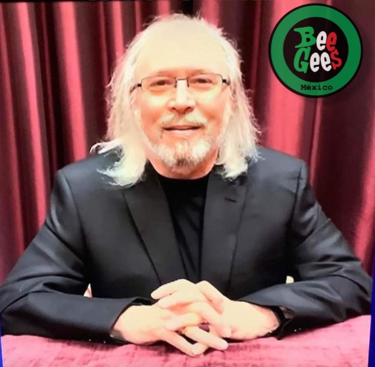BeeGeesMexico's tweet photo. Sir @GibbBarry envió este sábado un mensaje en el marco del #PlatinumJubilee en el que agradeció a la reina Isabel por sus 70 años de servicio, y donde dijo sentirse muy cerca de la familia Real. https://t.co/zj8MvhGdZC
