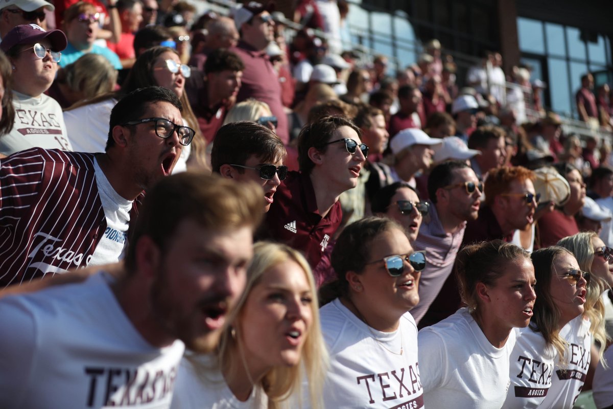 AggieBaseball's tweet photo. Tonight's attendance: 6,675 👍

Fourth largest crowd in a postseason game at the renovated Blue Bell Park. Thank you, #12thMan.

#GigEm https://t.co/UnwgQebzid