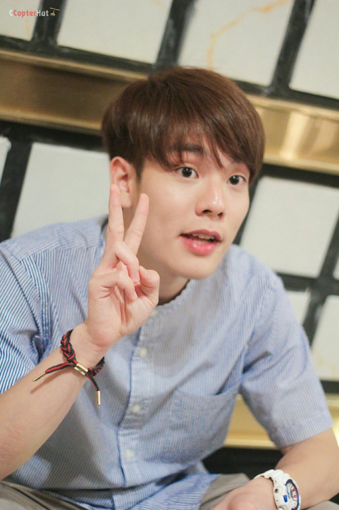 burningssamm's tweet photo. 콥터모닝💙

✌🏻😀
#CTRPANUWAT #copter #คอปคอป #copcop #콥터 https://t.co/xrmdx0kT9r