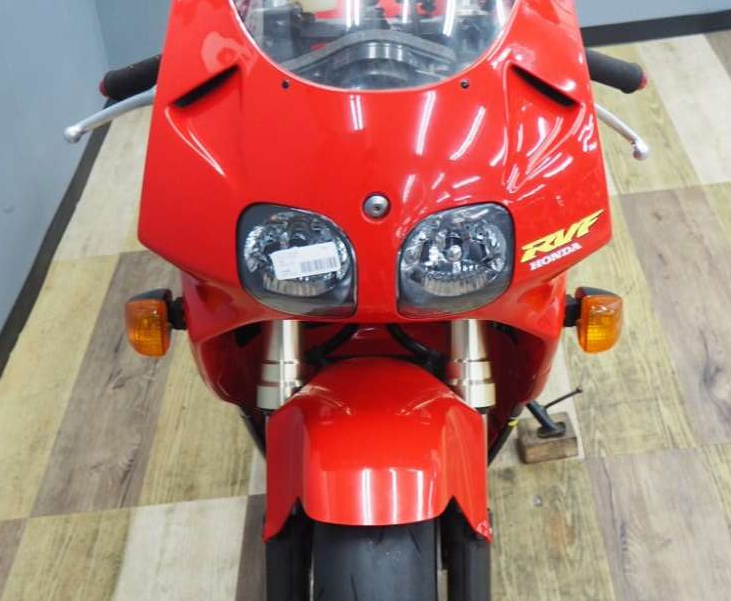 公式 バイク王 Bikelifelab バイククイズ 問題 このバイクの車種名は 分かった人はリプで挙手 お願いします ネタバレは引用rtで 解答は本日19時に投稿します T Co Fvxfpg8mix Twitter